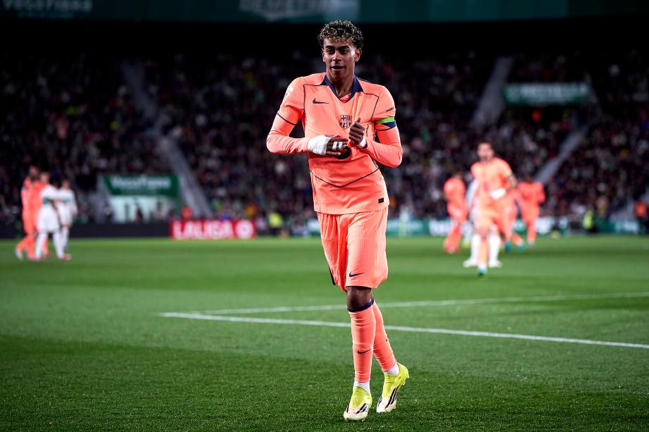 开云-西甲：亚马尔闪击破门费兰建功 巴萨3-1战胜埃尔切