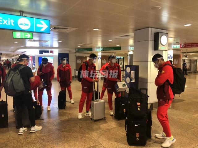 开云网页版-国足顺利抵达沙迦 重回40强赛驻地有“家”的感觉